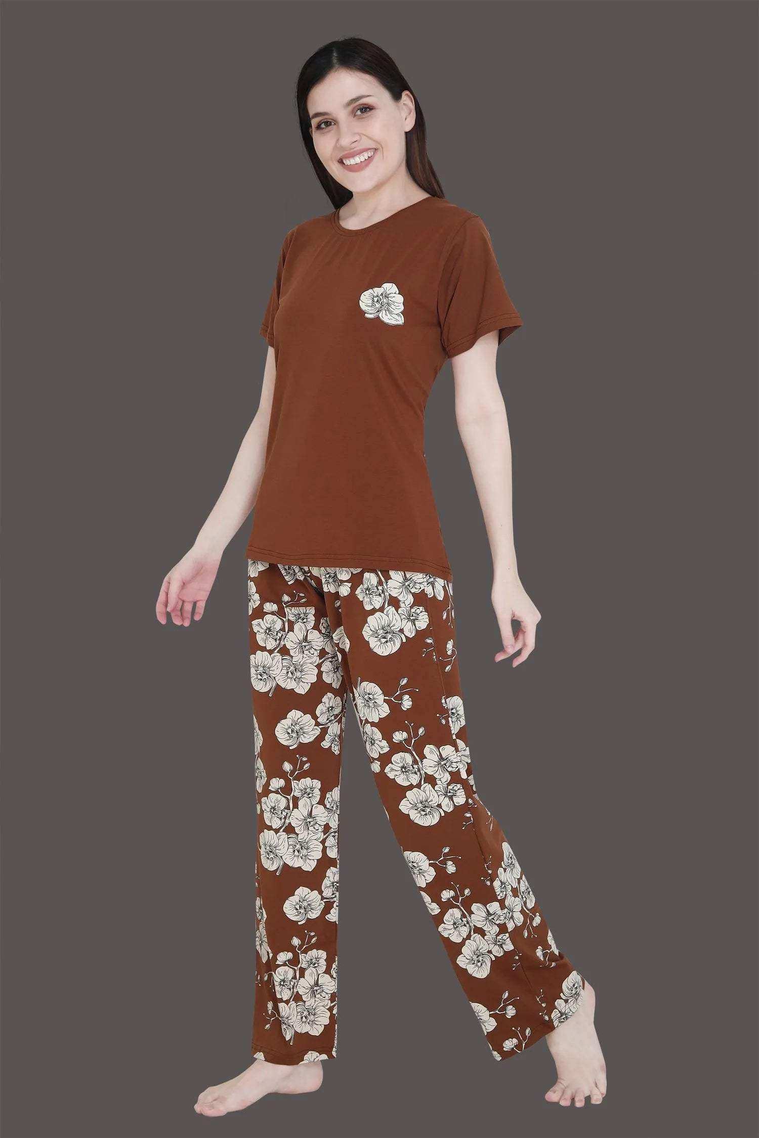 Velure Pleasing Floral Print Pajama Set - Velure - - Cotton, Floral Print, Full Length Pant, Half Sleeves, Round neck nightsuit