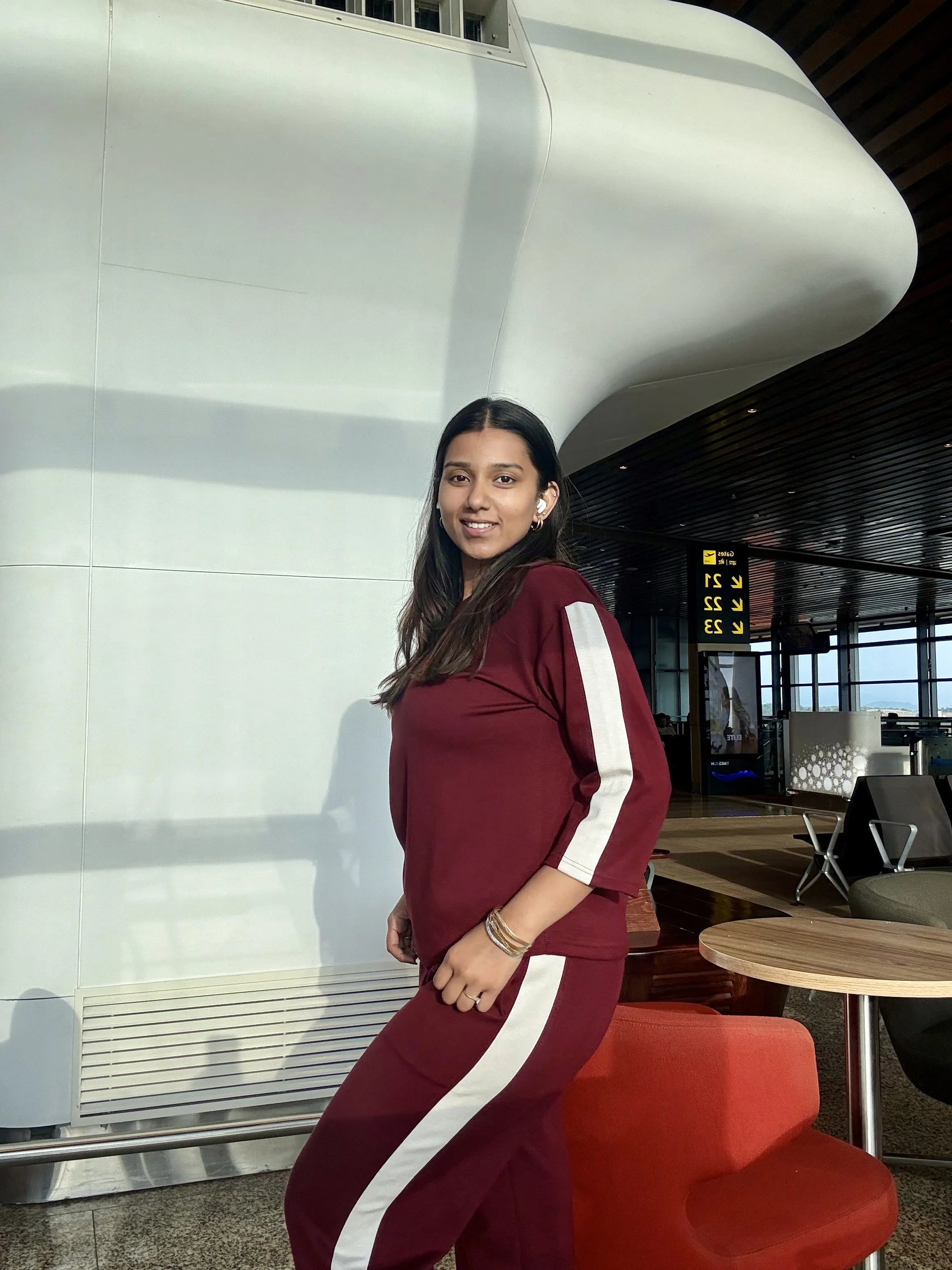 Velure Maroon Skyline Travel Set