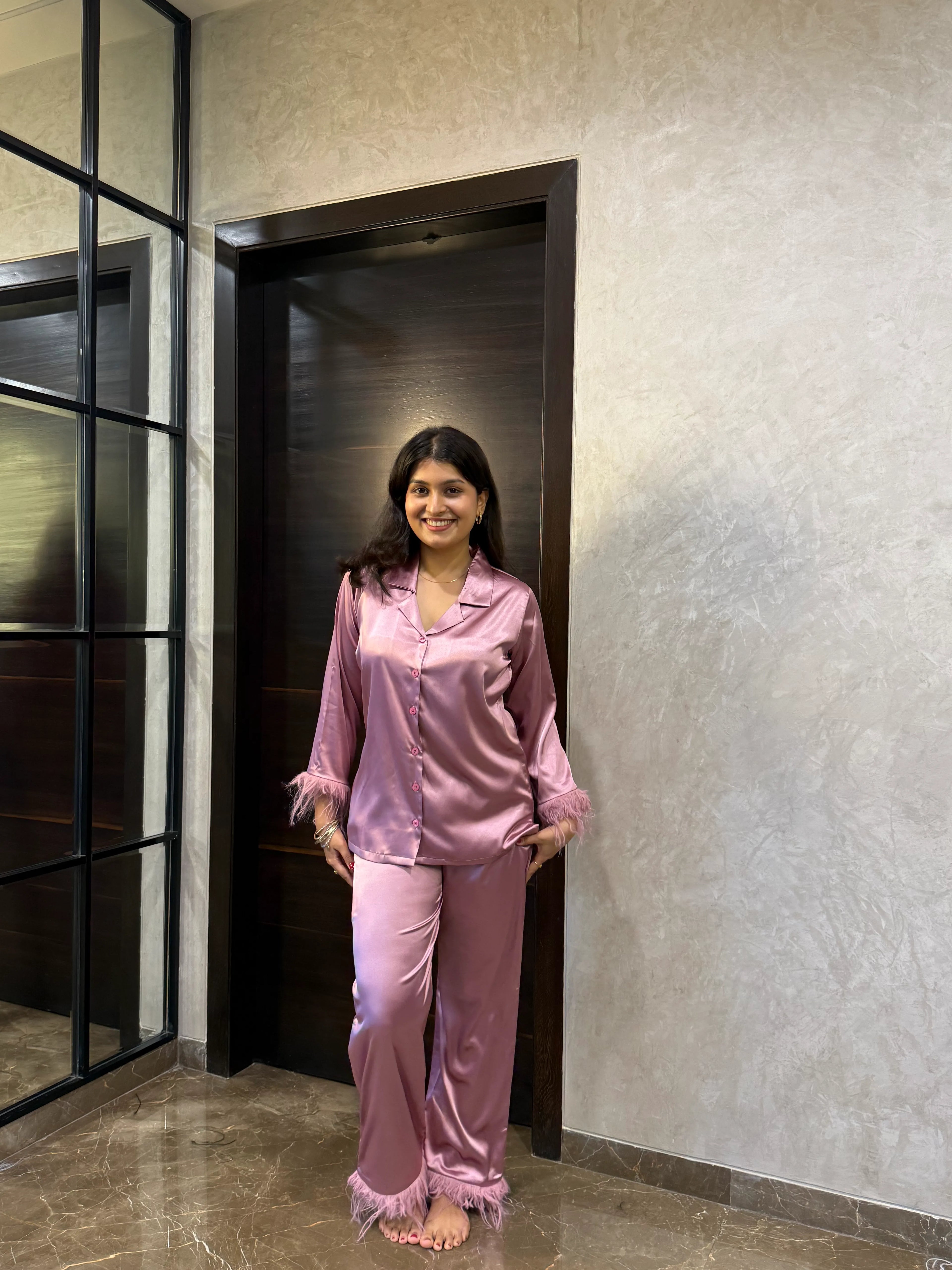 Velure Glossy Fur Night Suit