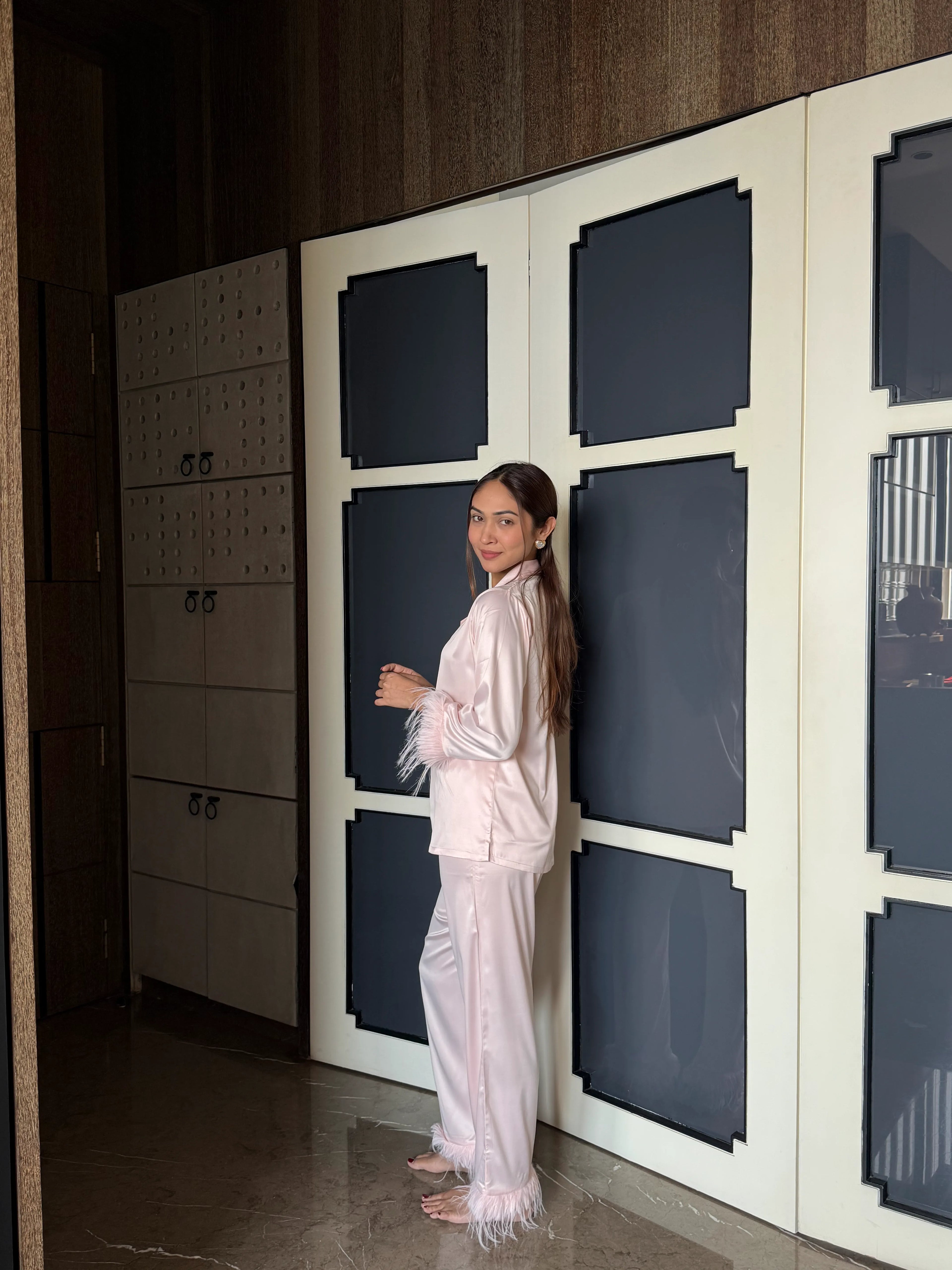 Velure Joyful Fur Satin Night Suit