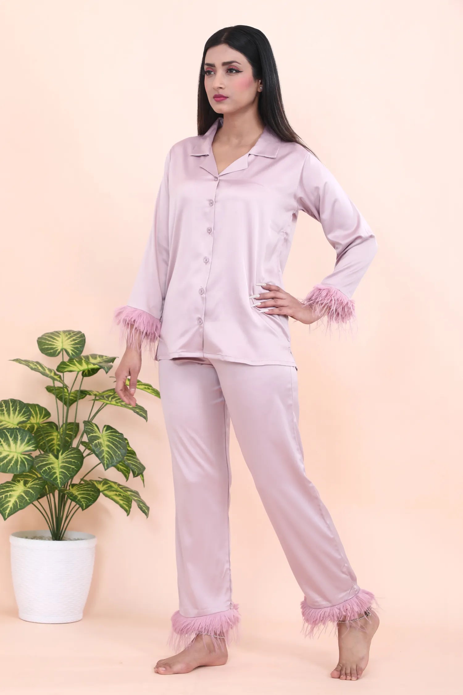 Velure Glossy Fur Night Suit