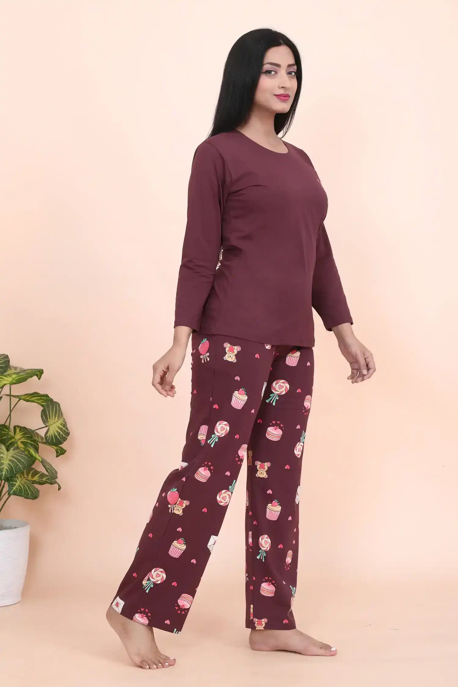 Velure Adorable  Candy Print Full Sleeves Pajama Set