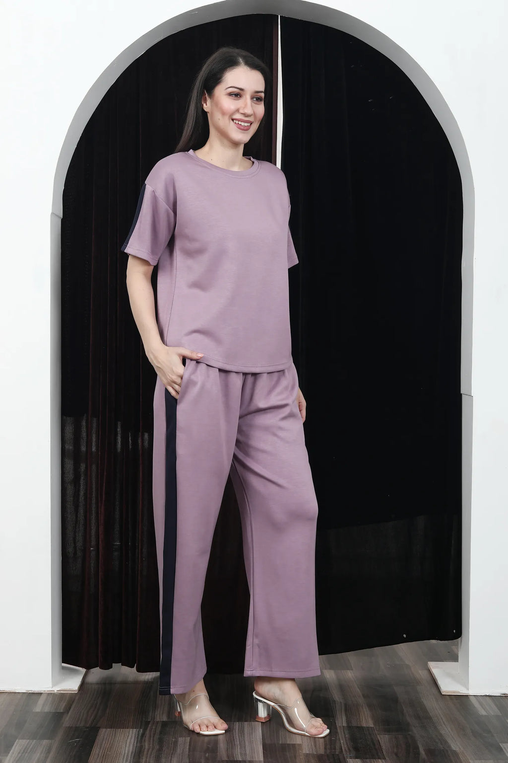 Velure Modern Runway Travel Set