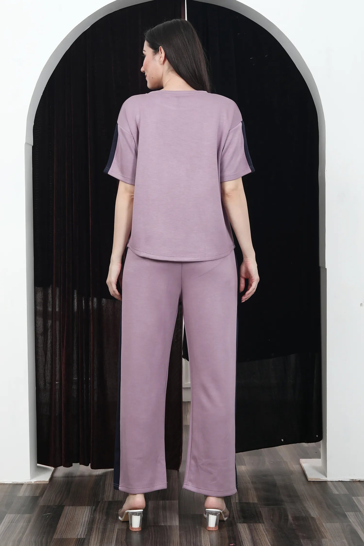 Velure Modern Runway Travel Set