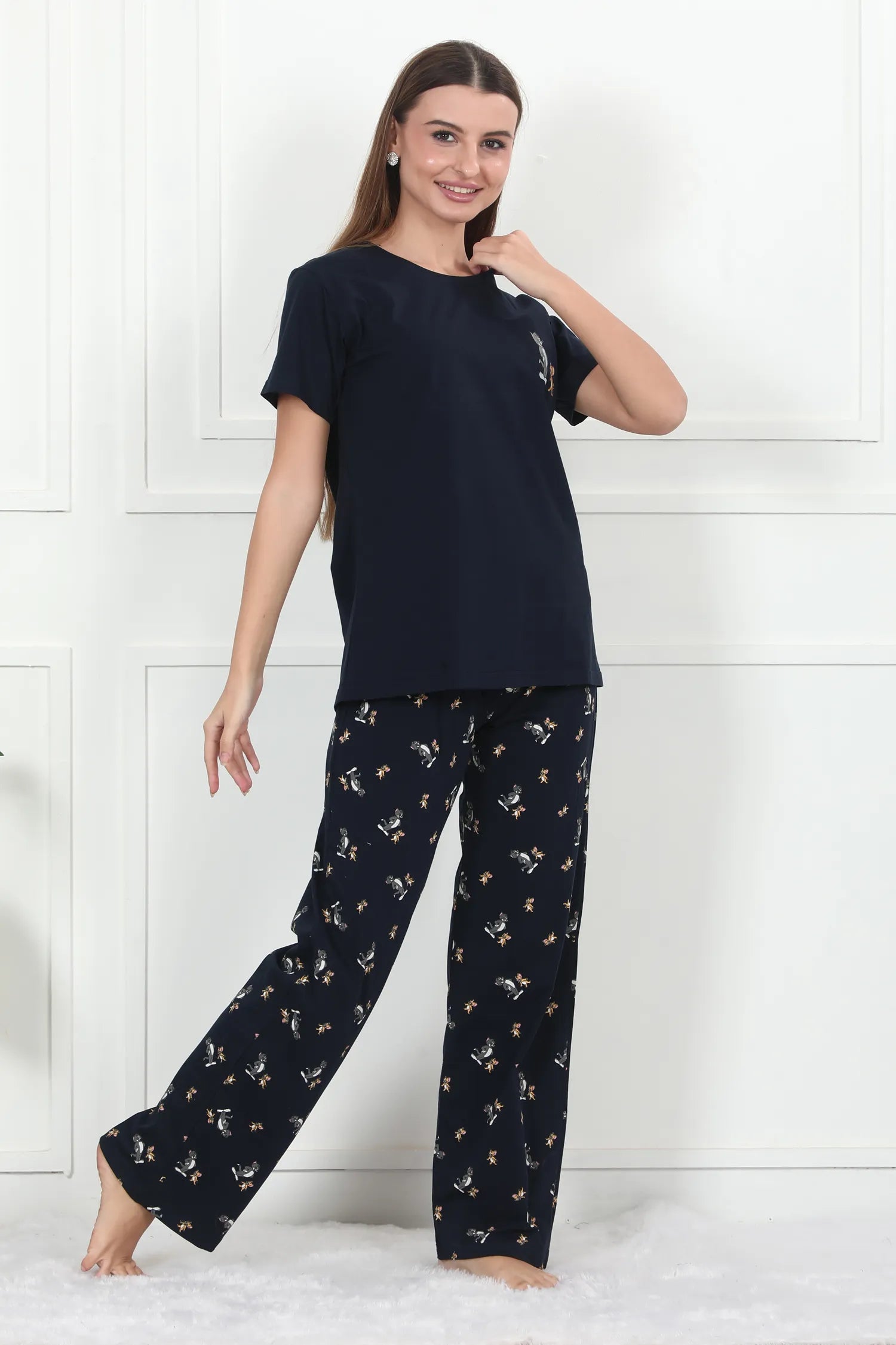 Velure Cute Tom & Jerry Pajama Set