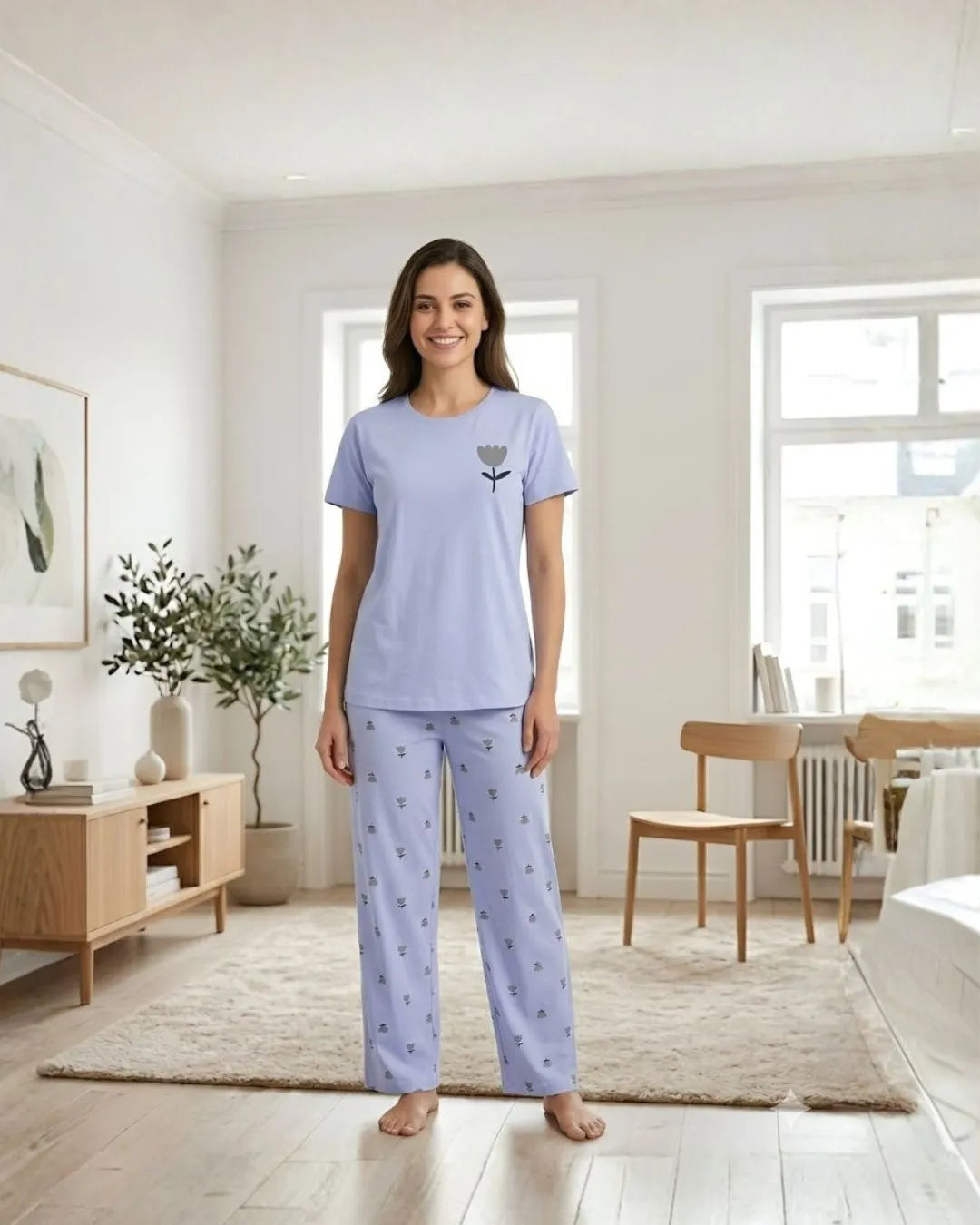 Velure Classic Blue Tulip Print Pajama Set