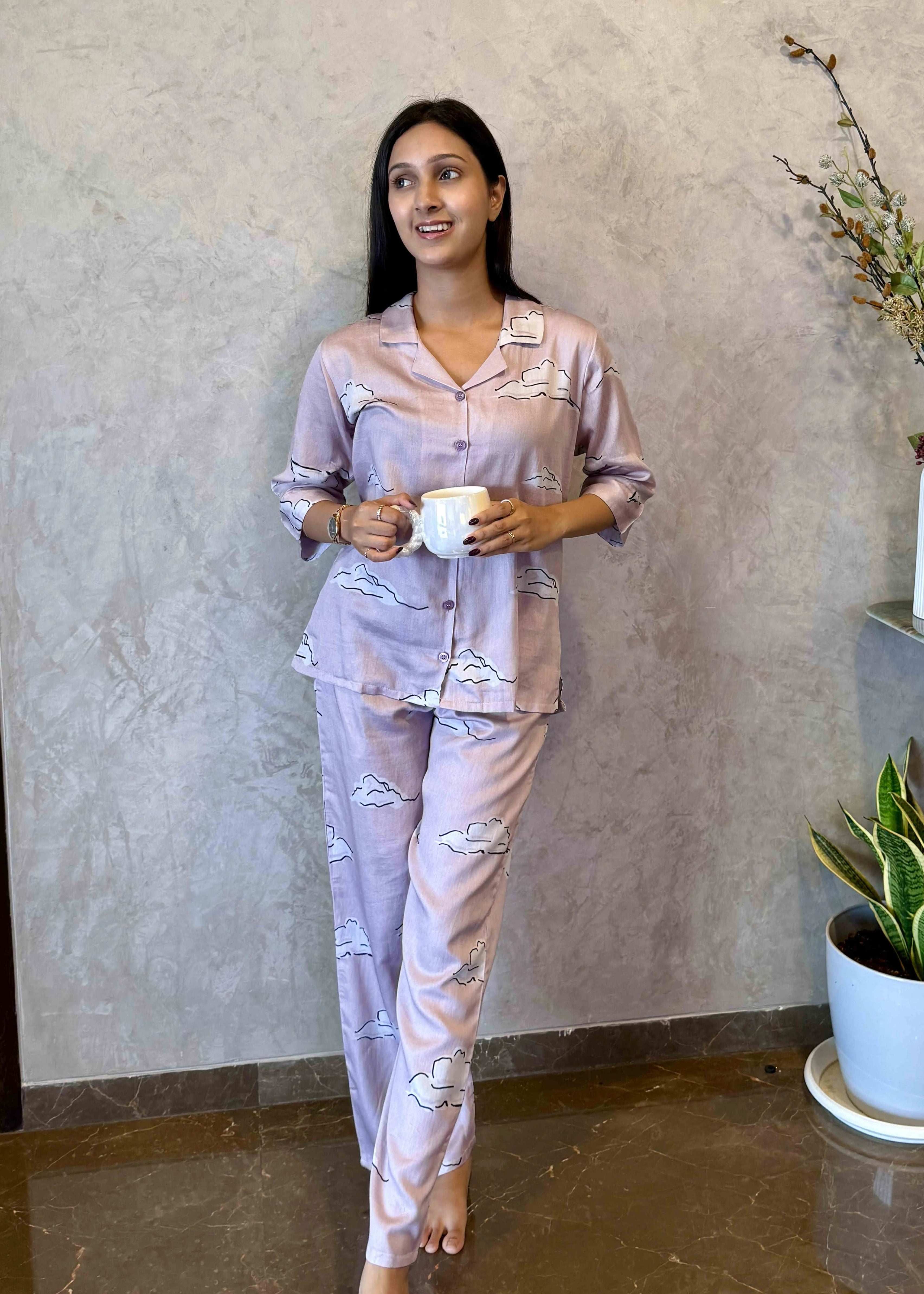 Velure Dreamy Peach Cloud Print Cotton Night Suit