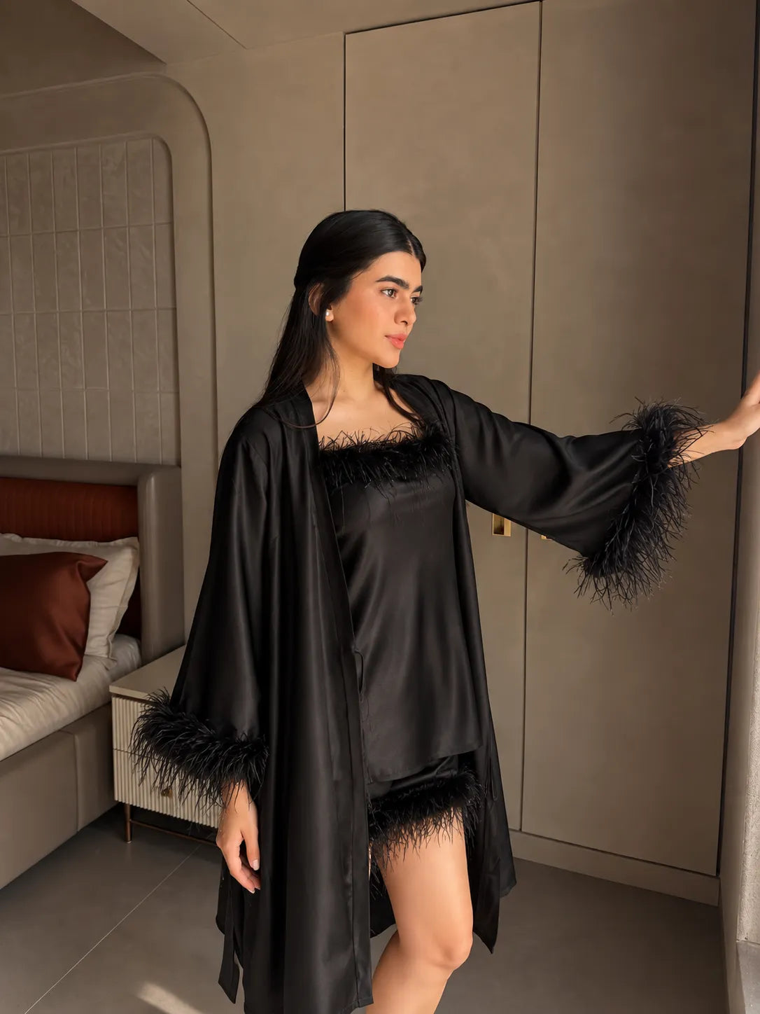 Velure Fuzzy Black Robe